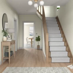 Dulux Natural Hints Apple White Matt Emulsion Paint, 2.5L -Home Paint Store dulux natural hints apple white matt emulsion paint 2 5l5010212000403 02i bq