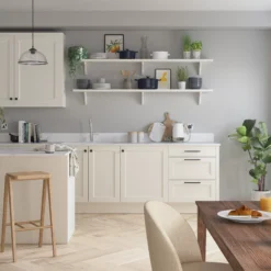 Dulux Weathershield Chic Shadow Satinwood Emulsion Paint, 750ml -Home Paint Store dulux weathershield chic shadow satinwood emulsion paint 750ml5010212651520 02i bq