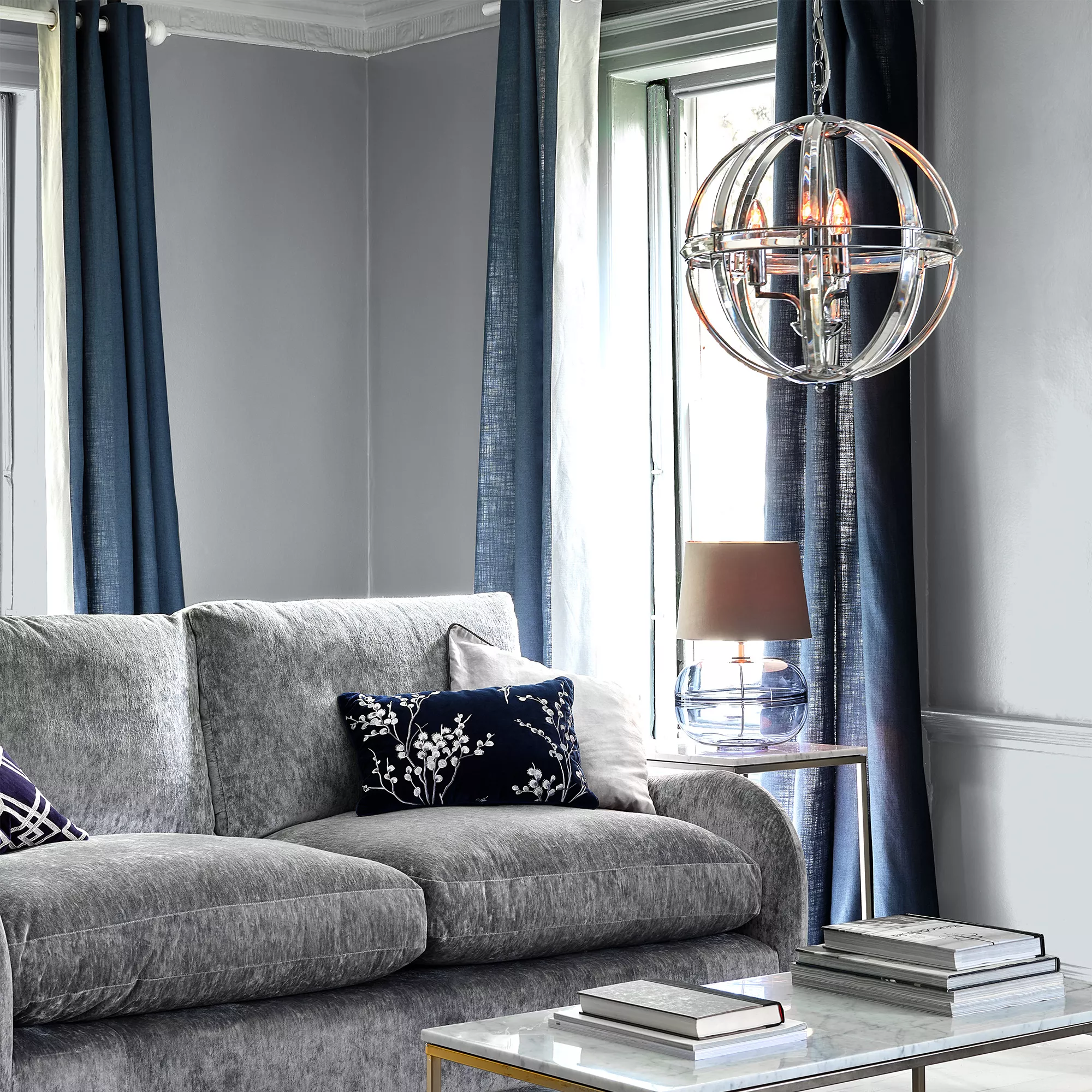 Laura Ashley Pale Slate Matt Emulsion paint, 2.5L Laura Ashley Pale Slate Matt Emulsion Paint, 2.5L -Home Paint Store laura ashley pale slate matt emulsion paint 2 5l5011583472370 02i bq