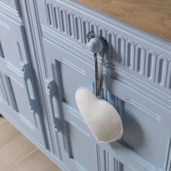 Rust-Oleum Powder Blue Matt Chalky Effect Multi-surface Spray Paint, 400ml -Home Paint Store rust oleum powder blue matt chalky effect multi surface spray paint 400ml5013296940924 01i bq