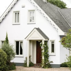 Sandtex Ultra Smooth Pure Brilliant White Masonry Paint, 5L 3 Sandtex Ultra Smooth Pure Brilliant White Masonry Paint, 5L -Home Paint Store sandtex ultra smooth pure brilliant white masonry paint 5l5010131461293 01i bq